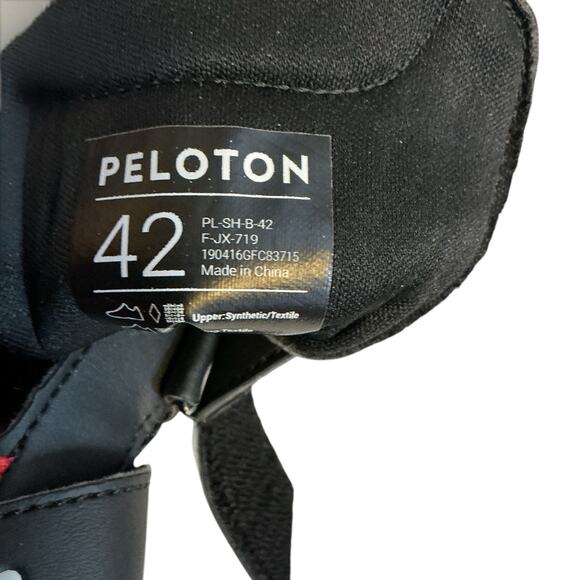 PELOTON Bike CYCLING Spinning SHOES with Cleats 42/ Women 10.5-11 Men 8.5-9 BlK - Picture 14 of 14